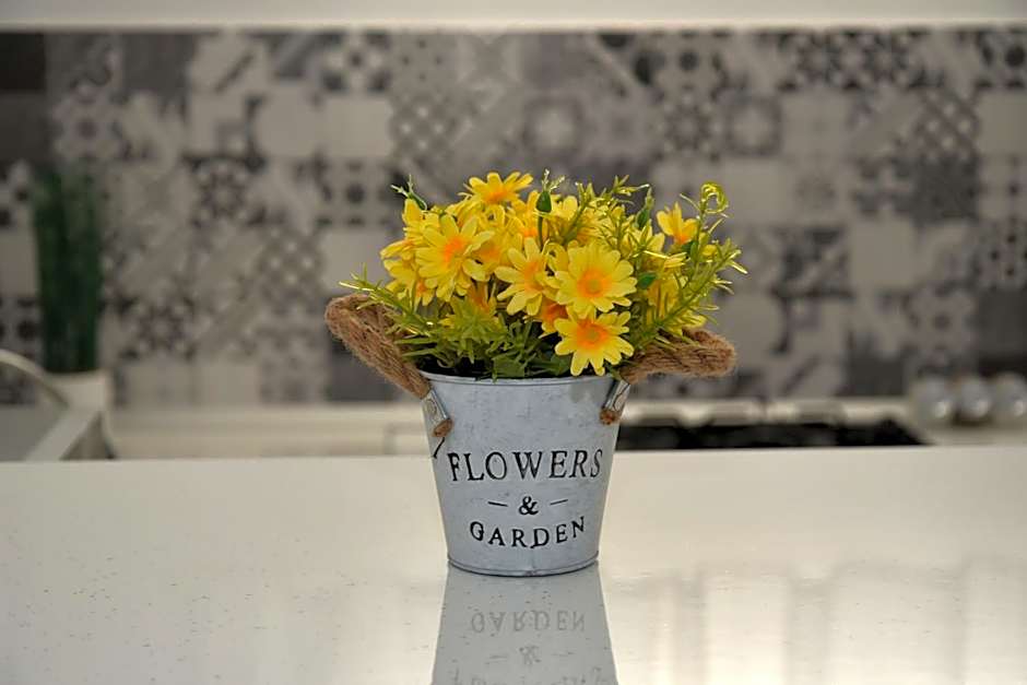 ApartHotel Dominic Residence