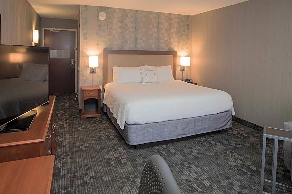 Courtyard by Marriott Los Angeles Burbank Airport