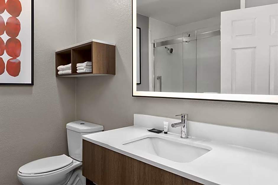 Hawthorn Extended Stay by Wyndham DFW Airport North