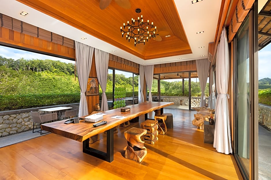 SAMSAM Yao Noi - Tropical Magic & Art Villas