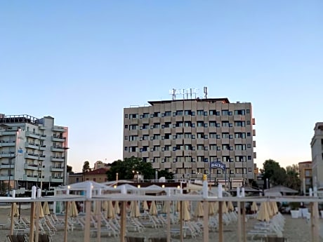 Deluxe Single Room with Balcony