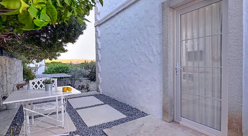 Peremere Alaçati Otel