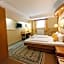 Parkhotel Neustadt Garni
