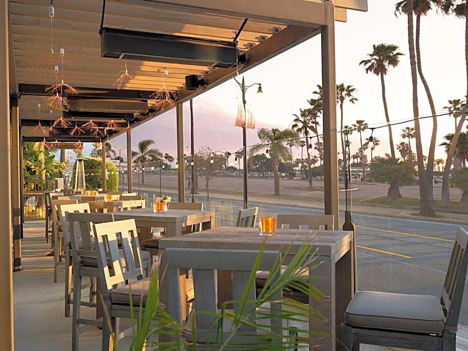 Sonesta Redondo Beach & Marina