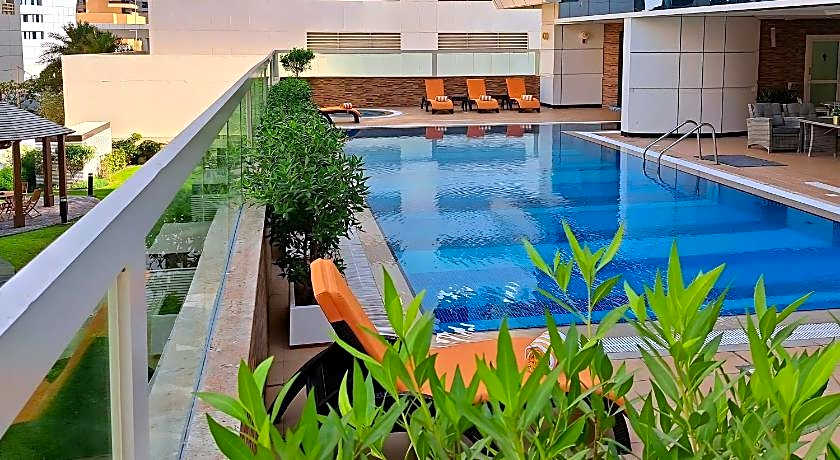 Barcelo Residences Dubai Marina