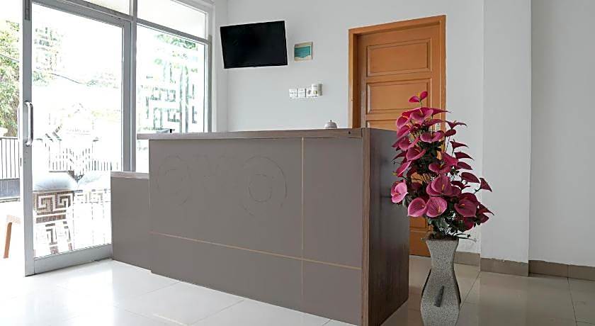 Hotel O near Transmart Padang formerly Sulaiman Residence