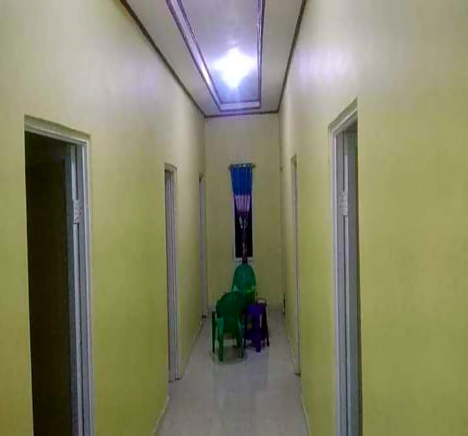 Express O 91371 Wisma Nadira