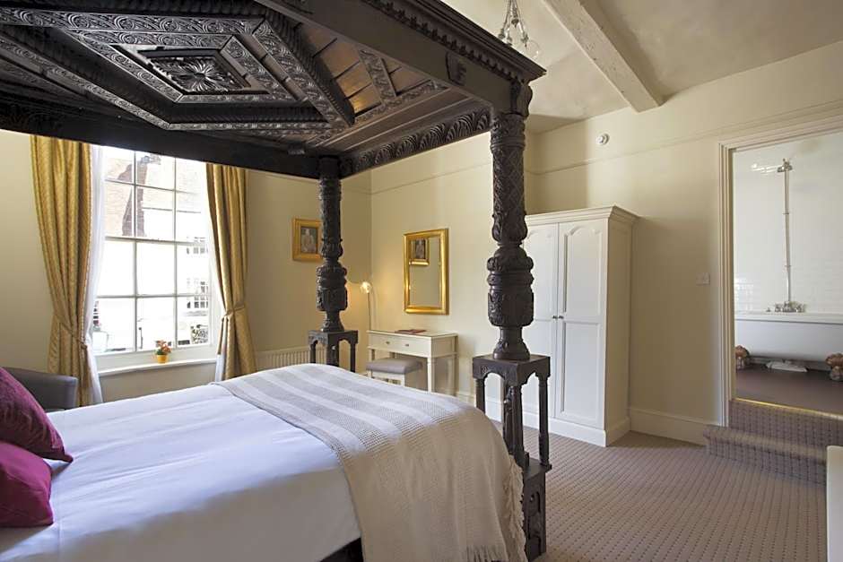 The George Hotel & Brasserie, Cranbrook