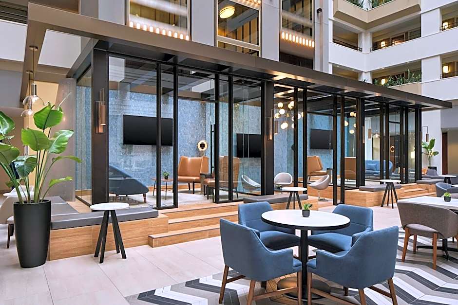 Sheraton Suites Chicago O'Hare