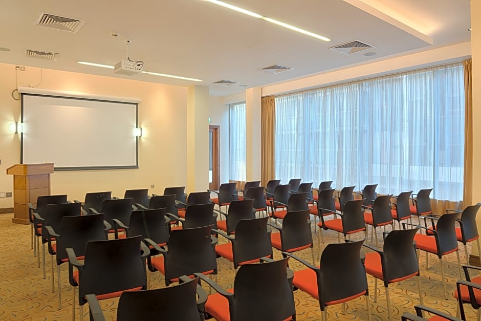 Tallaght Cross Hotel