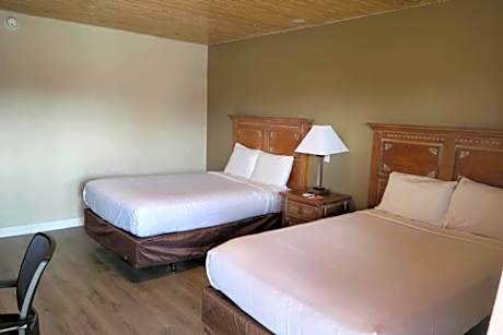 Standard Double Room with Two Double Beds - Non Smoking