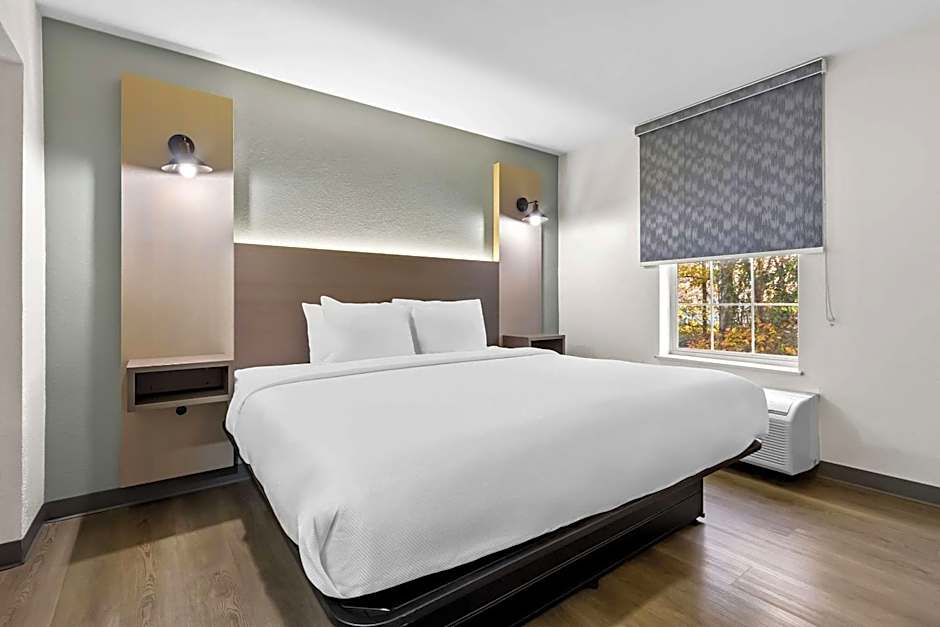MainStay Suites Columbia Harbison