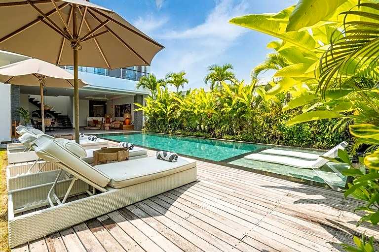 Flores Villa by Hombali