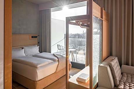 River View Suite