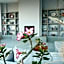 Topia Retreat- Sunset Suite