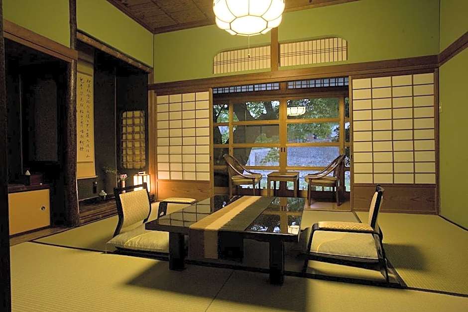 Ryokan Okutsusou