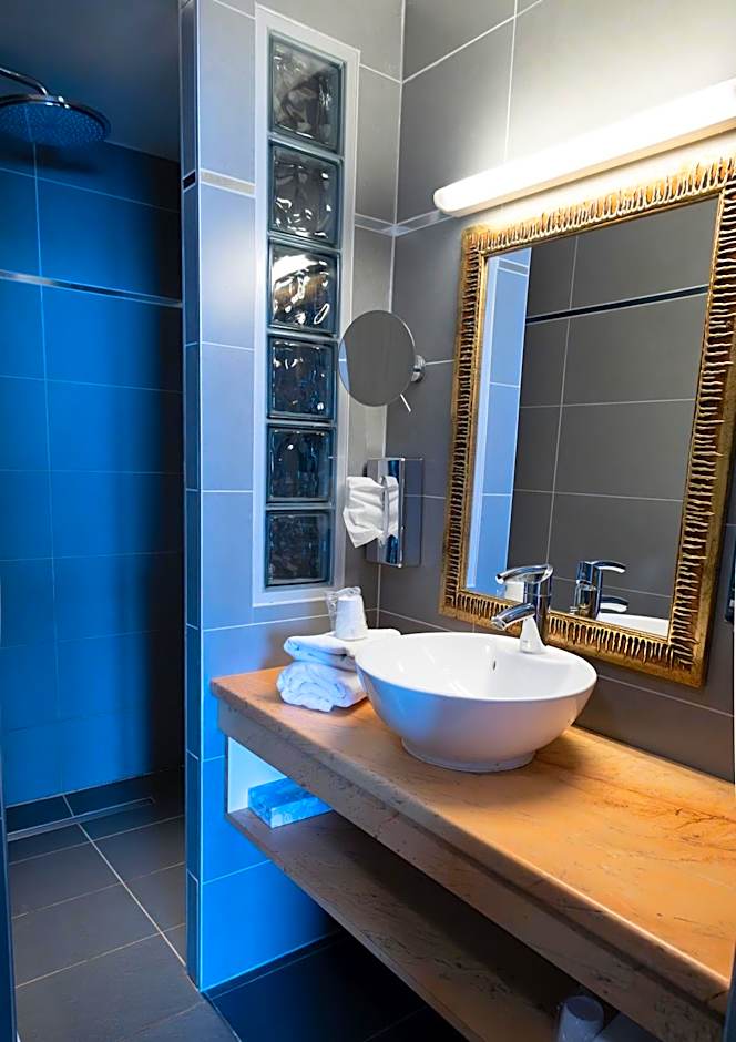 Brit Hotel Confort Saint-Lô