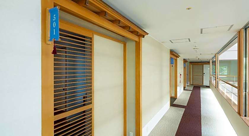 HOTEL SAKURA URESHINO