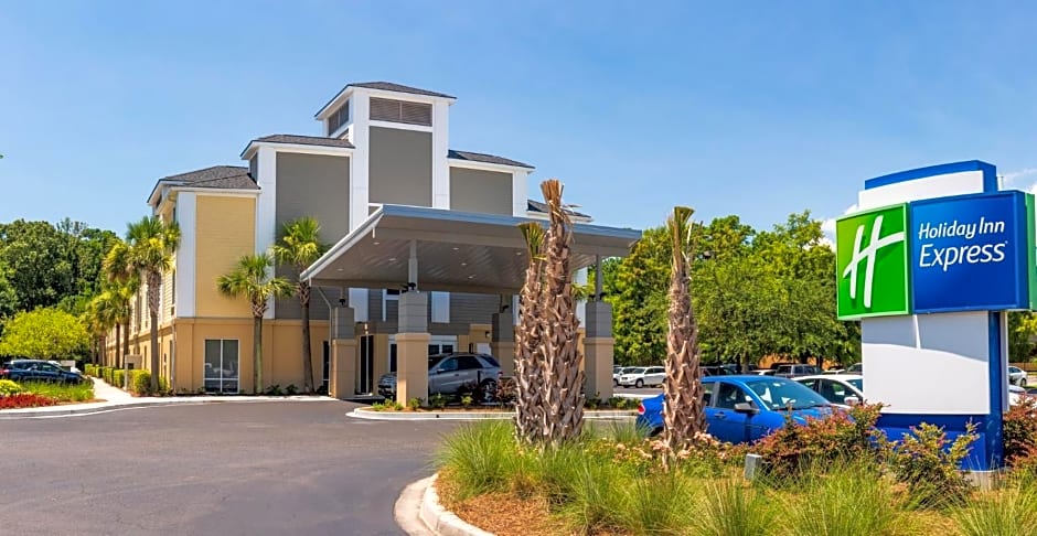 Holiday Inn Express Charleston US Highway 17 & I-526 By IHG