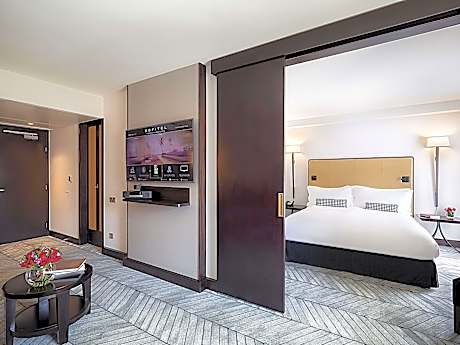 Prestige King Suite - High Floor