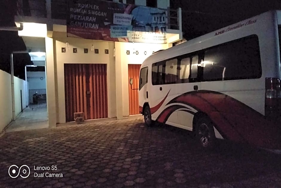 Rumah Singgah Peziarah Ganjuran