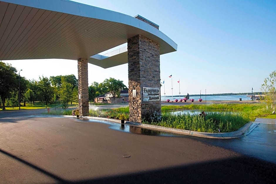 Fairfield Inn & Suites by Marriott Detroit Lakes