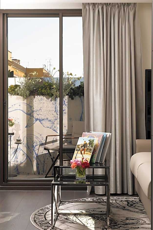 art'otel Rome Piazza Sallustio, Powered by Radisson Hotels