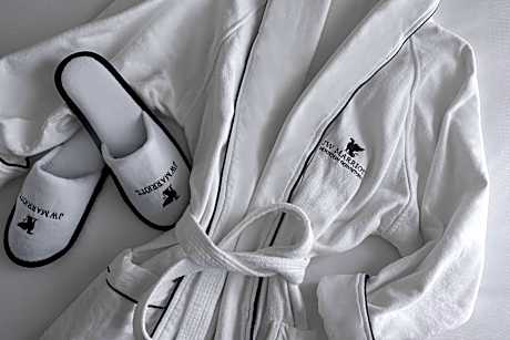 One-Bedroom Executive King Suite with Sofa Bed