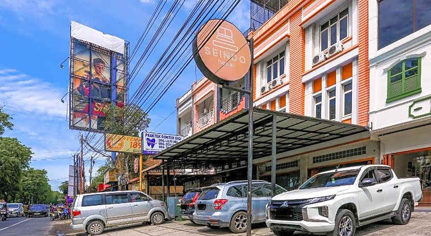 RedDoorz @ Seindo Hotel Medan