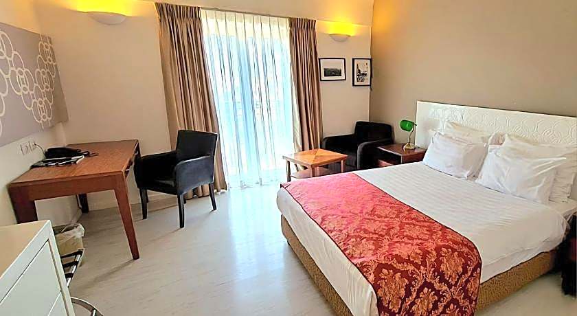 Ruth Daniel Residence