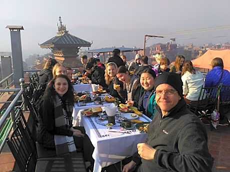 Sunny Guest House and Cafe