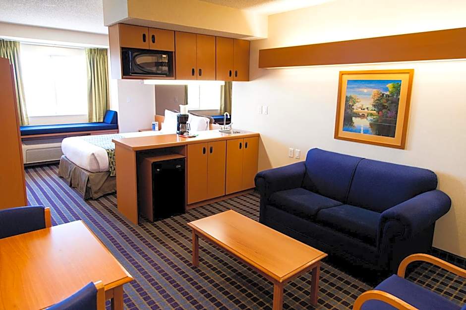 Microtel Inn & Suites By Wyndham Chihuahua