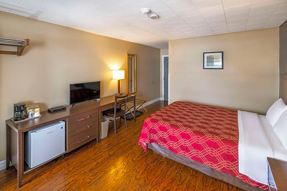 Econo Lodge Miramichi