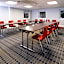 Holiday Inn Express Birmingham Oldbury By IHG