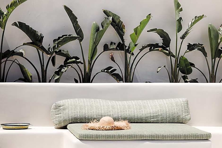 Koukoumi Vegan Boutique Hotel