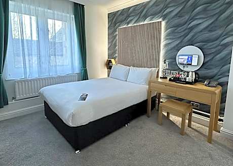 Superior Single Room