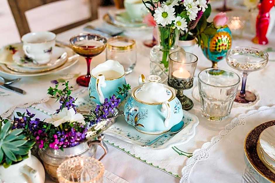 Noosa Valley Manor B&B