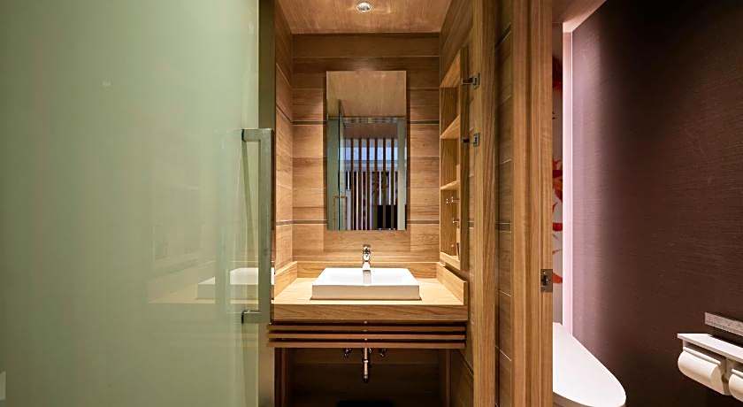 ALFIT HOTEL & BAR AKASAKA
