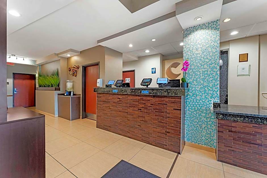 Comfort Suites Monaca