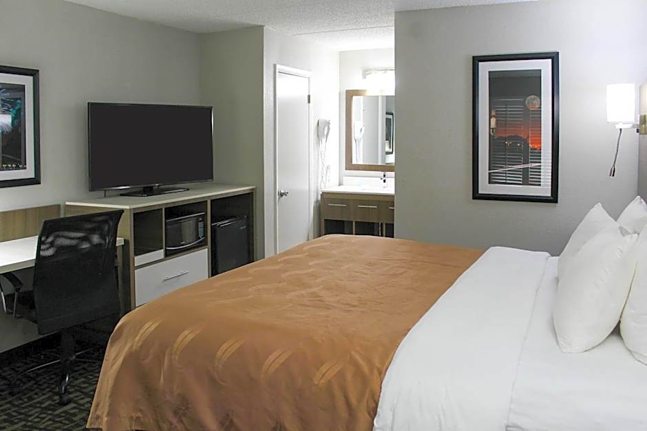 Quality Inn Athens I-65 / Huntsville Area West