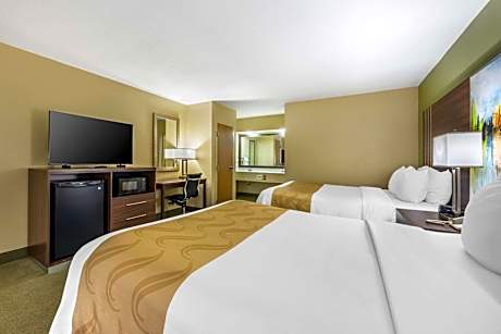 Queen Room with Two Queen Beds - Non-Smoking