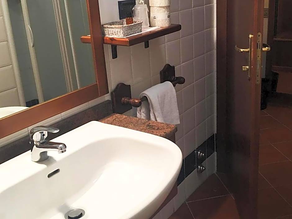 Ariotto Village Hotel