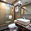 Home Inn (Ningbo Railway Station Antique City)