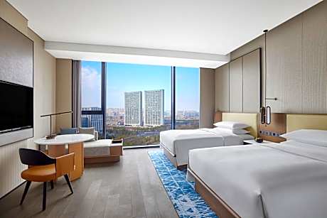 Executive Twin Room with City View - Club Lounge Access