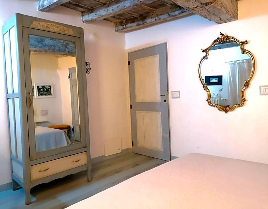 Corte delle Camelie Bed and Breakfast