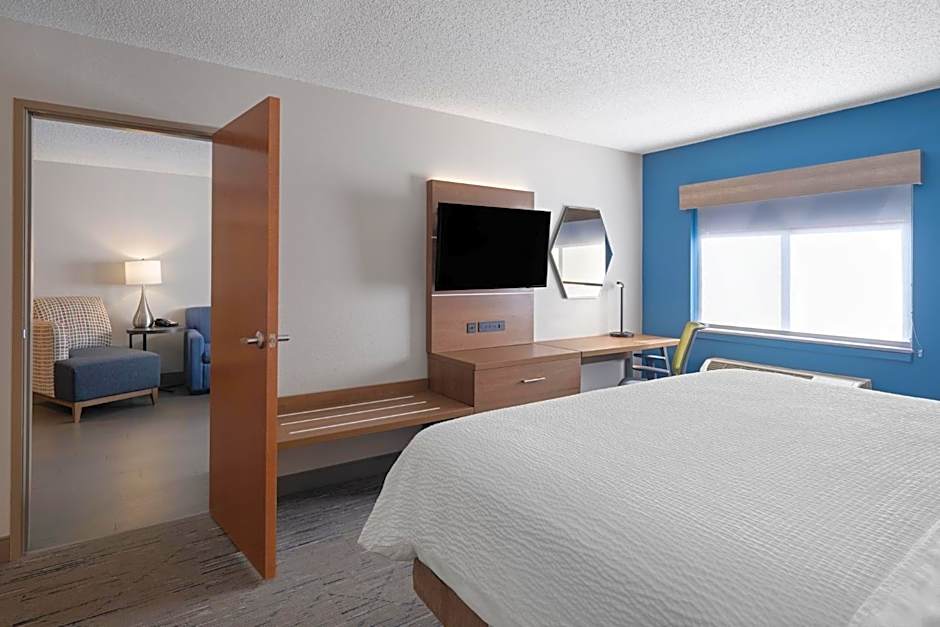 Holiday Inn Express Sheboygan-Kohler / I-43 By IHG