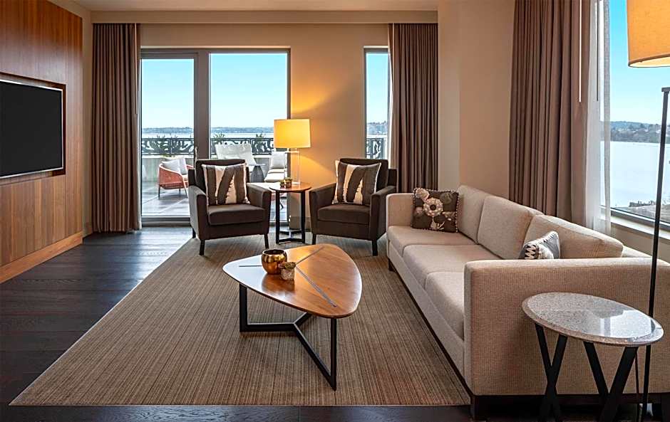 Hyatt Regency Lake Washington