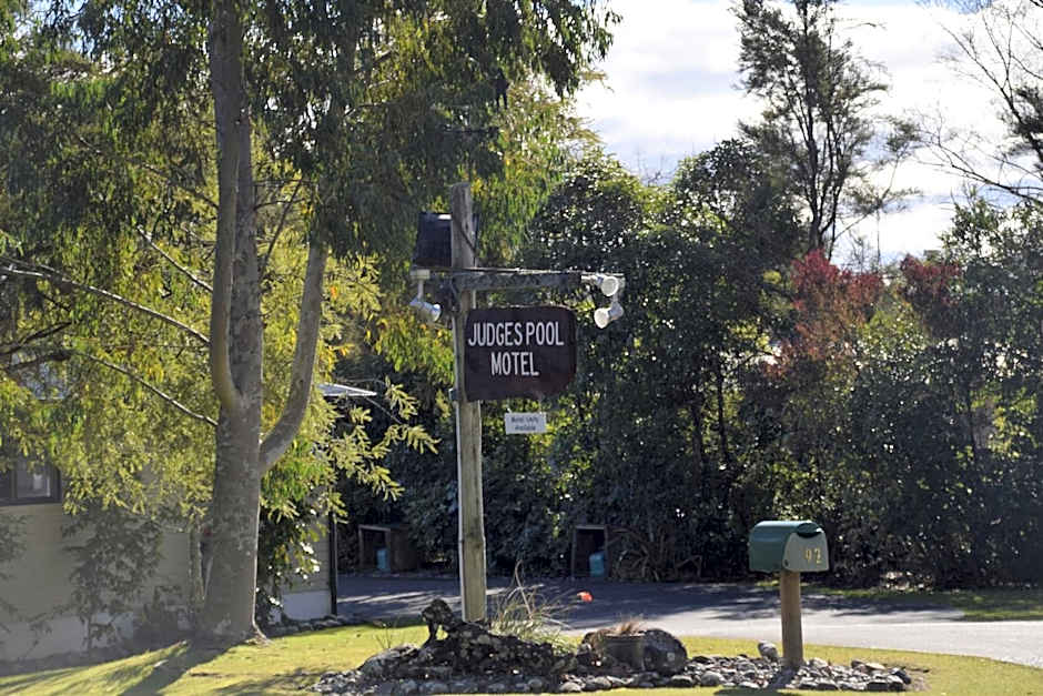 Judges Pool Motel Turangi