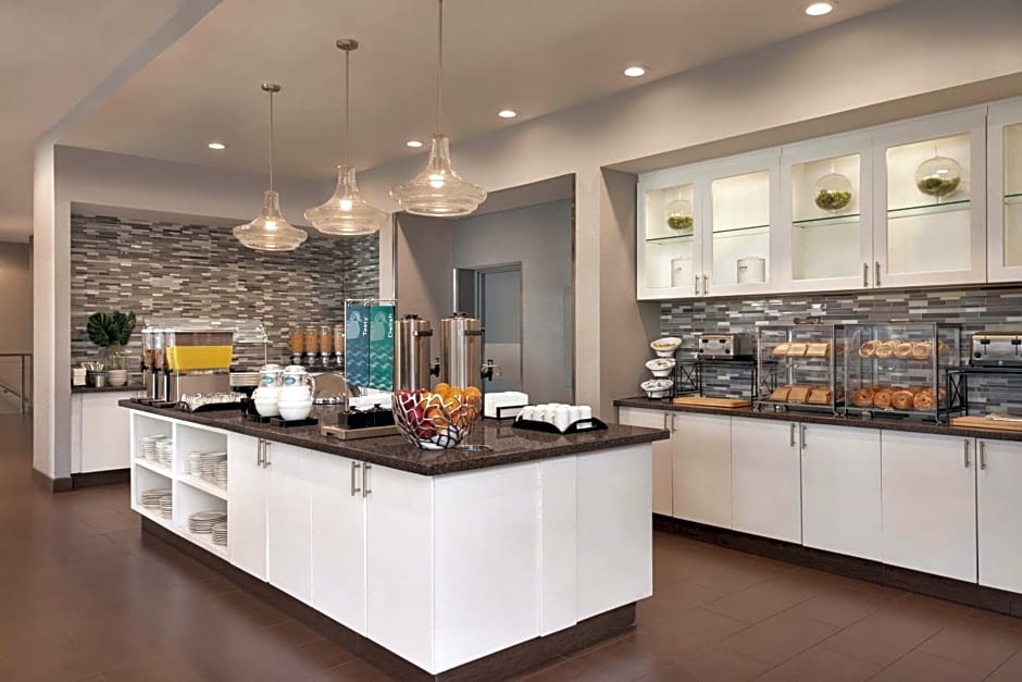 Homewood Suites by Hilton Seattle-Conv Ctr-Pi – Seattle, WA