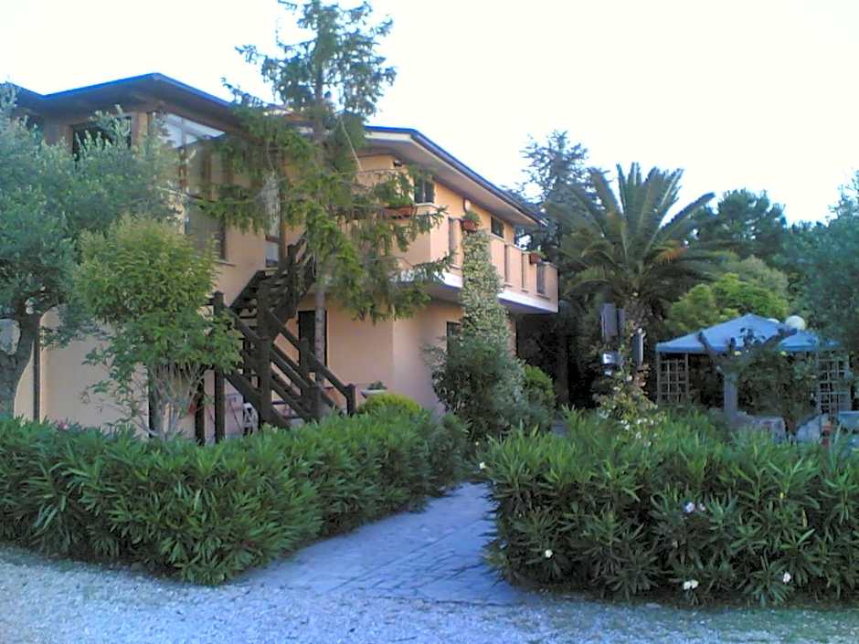 Bed&Breakfast Giardino Agritourist